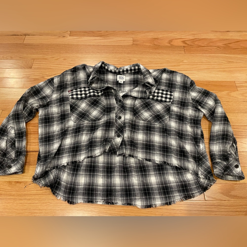Cropped flannel from Urban Outfitters. Brand new with tags